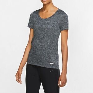 Nike Dry Legend Scoop Neck‎ Short Sleeve T shirt